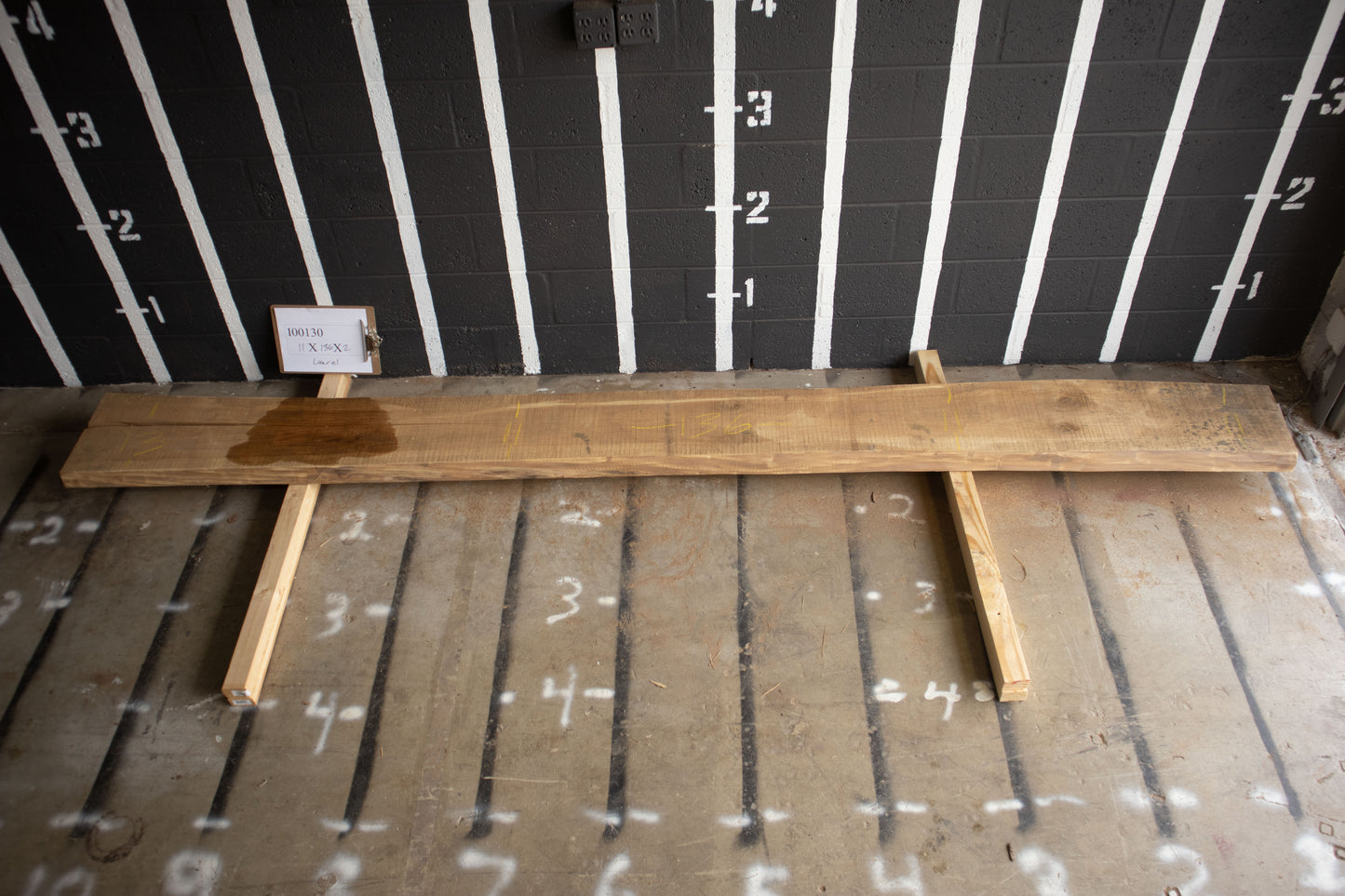 8/4 Laurel <br> 136" x 11" x 2" <br> I00130