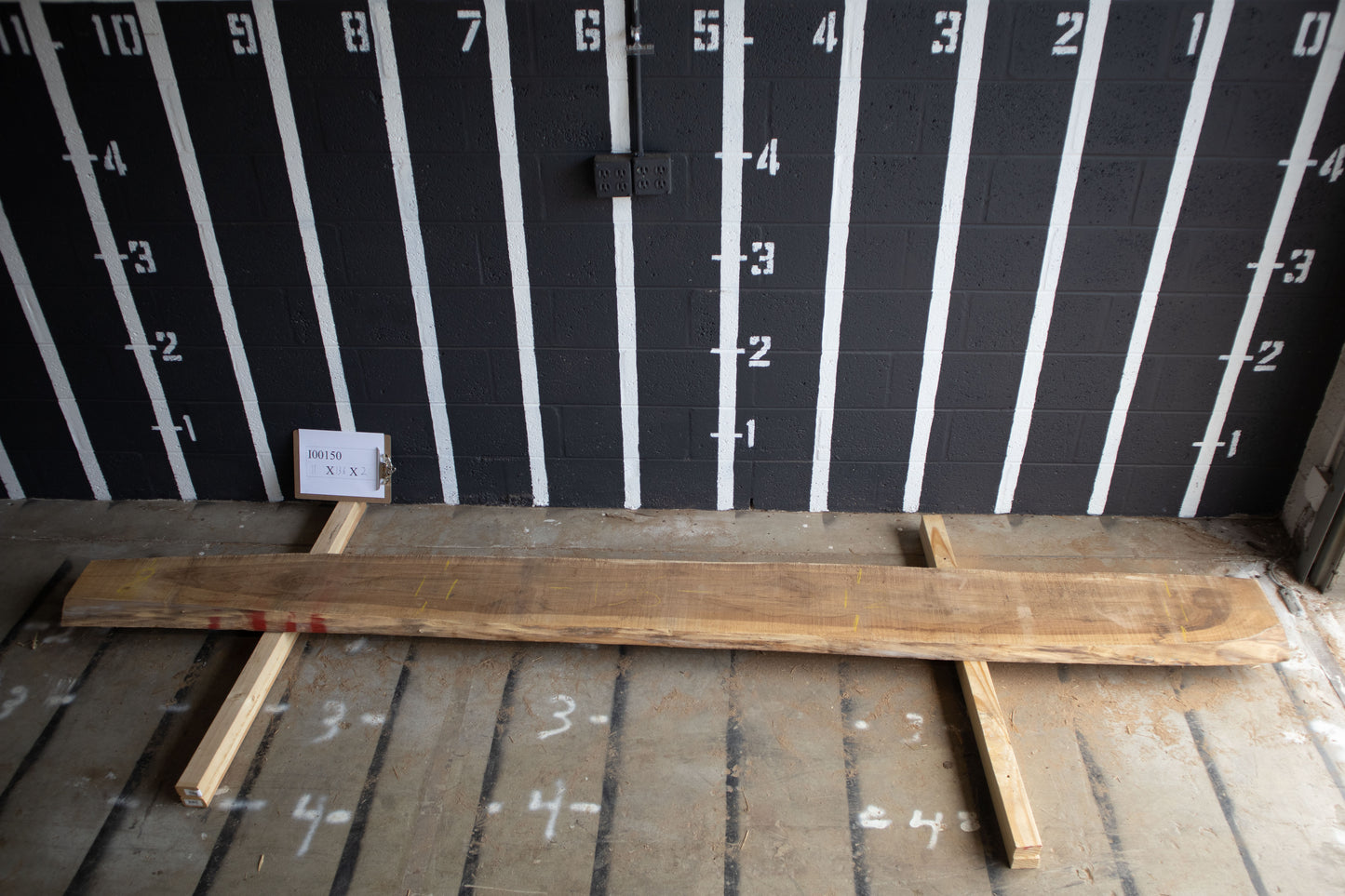 8/4 Laurel <br> 136" x 11" x 2" <br> I00150