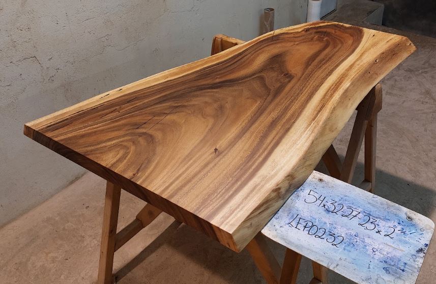 Table <br> Monkey Pod <br> 54'' X 27'' X 2'' <br> LEP232