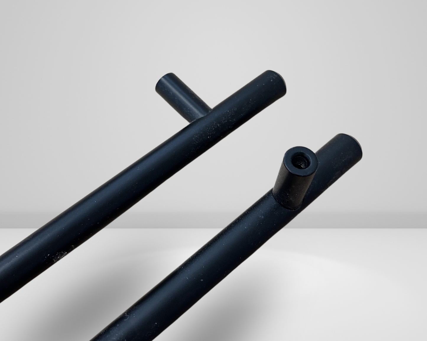 T-bar Handle <br> 8.75'' OAL <br> Black
