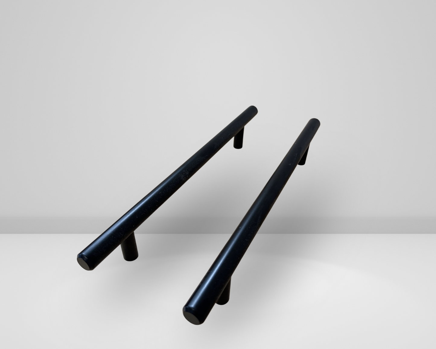 T-bar Handle <br> 8.75'' OAL <br> Black