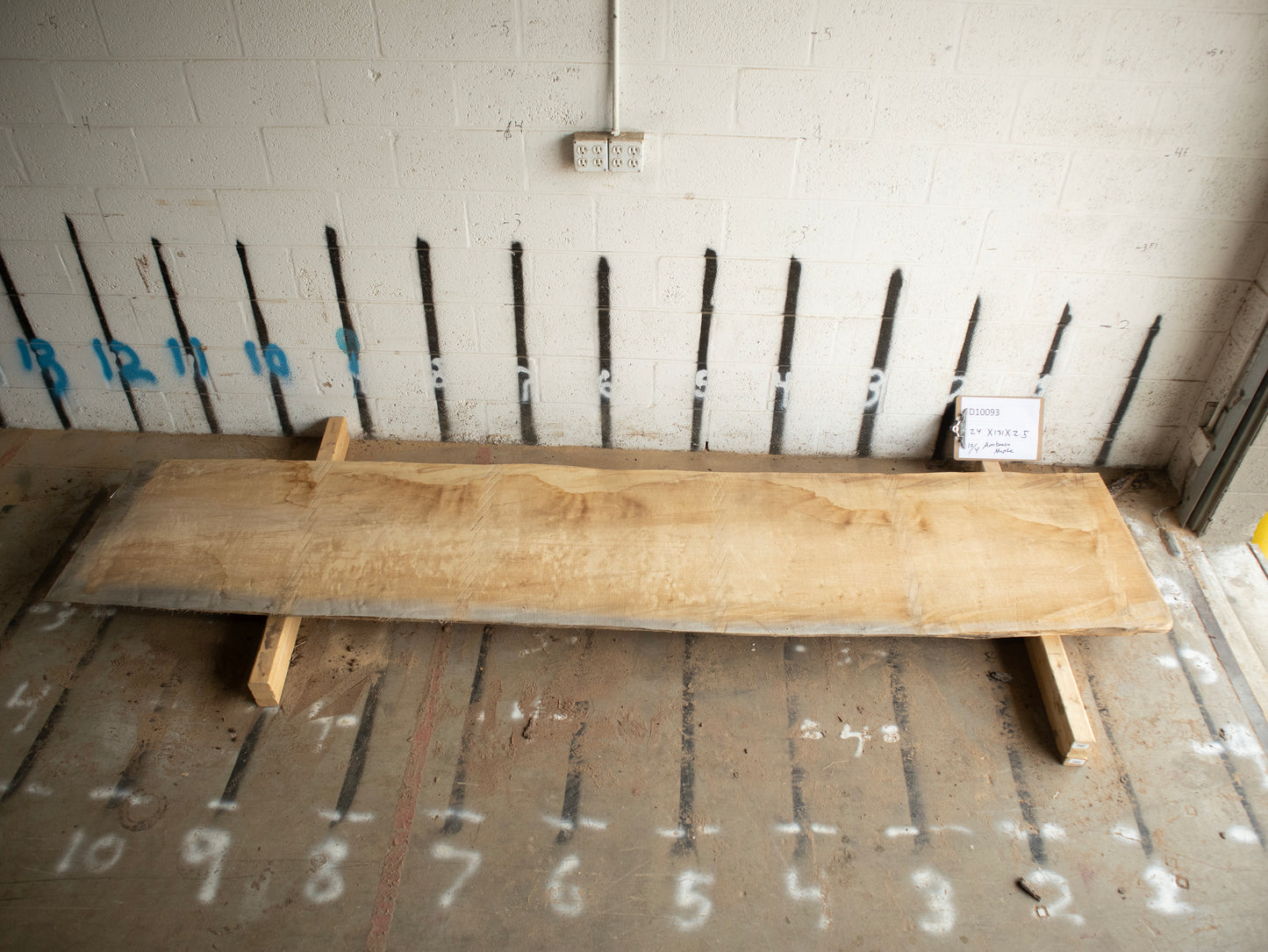 10/4 Ambrosia Maple <br> 24" x 131" x 2.5" <br> D10093