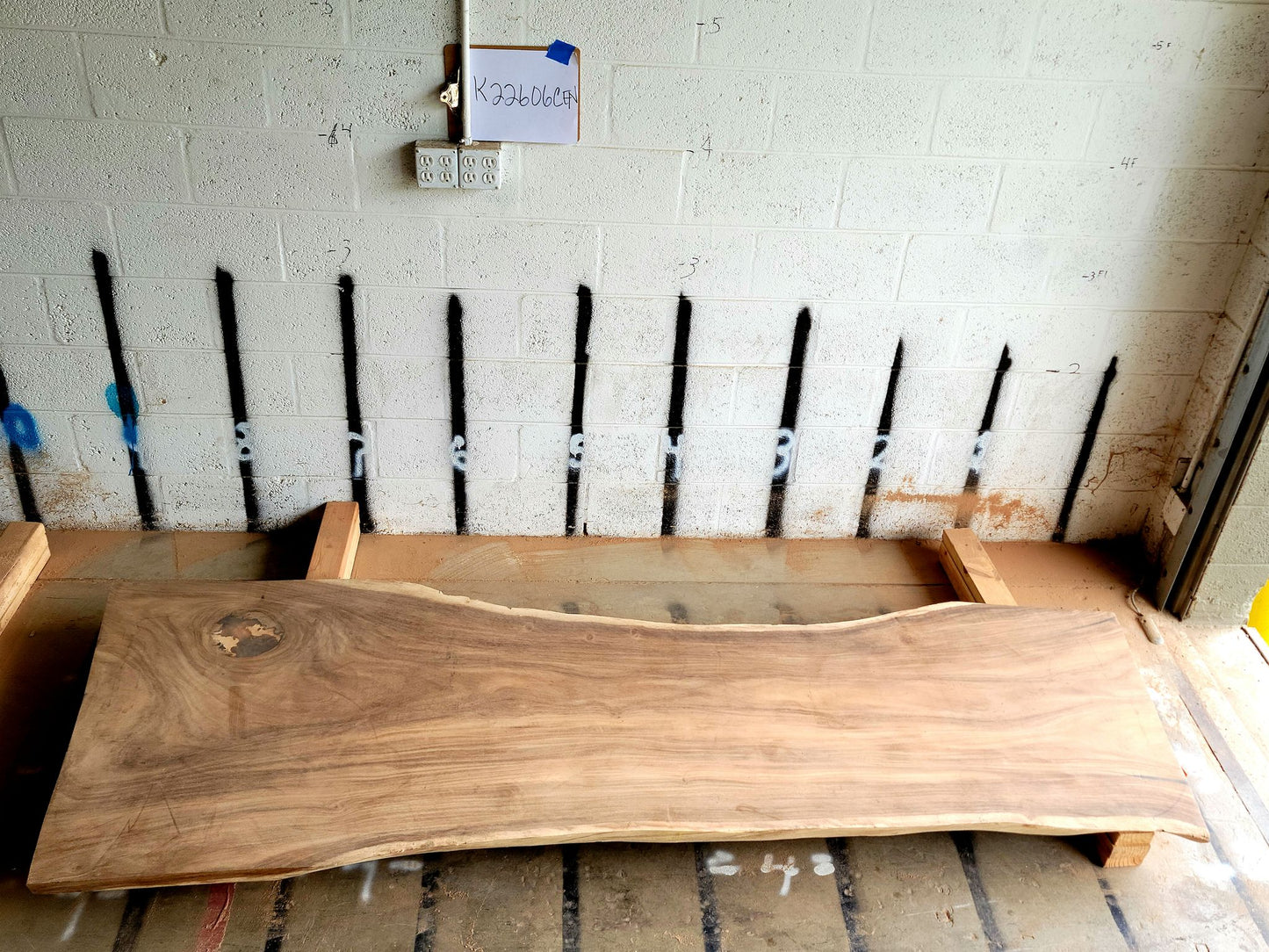 8/4 Monkey Pod <br> 101" x 35" x 2" <br>K22606CEN