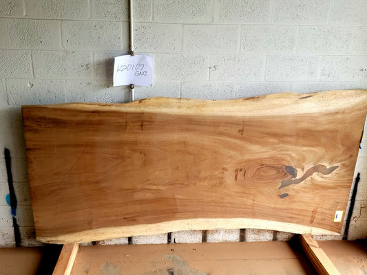 8/4 Parota <br> 125" x 44" x 2" <br>K20107GNC